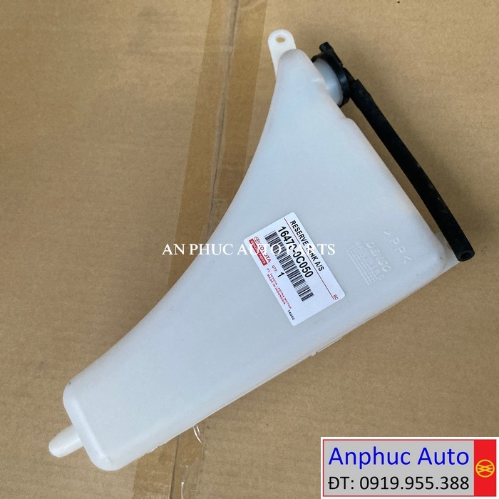 binh-nuoc-phu-Toyota-Innova-16470-0C050.jpg
